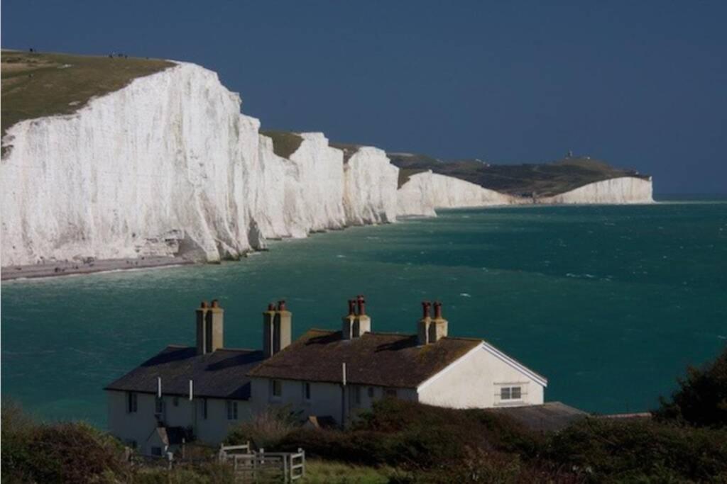 Castle Street - Central Townhouse, Up To 8 Guests Hébergement de vacances Hove