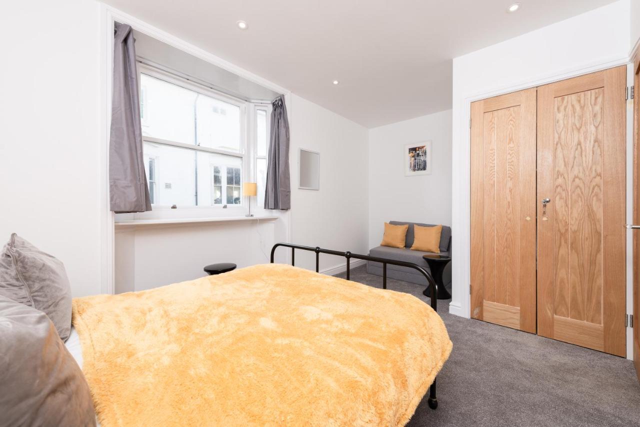 Castle Street - Central Townhouse, Up To 8 Guests Hébergement de vacances Hove